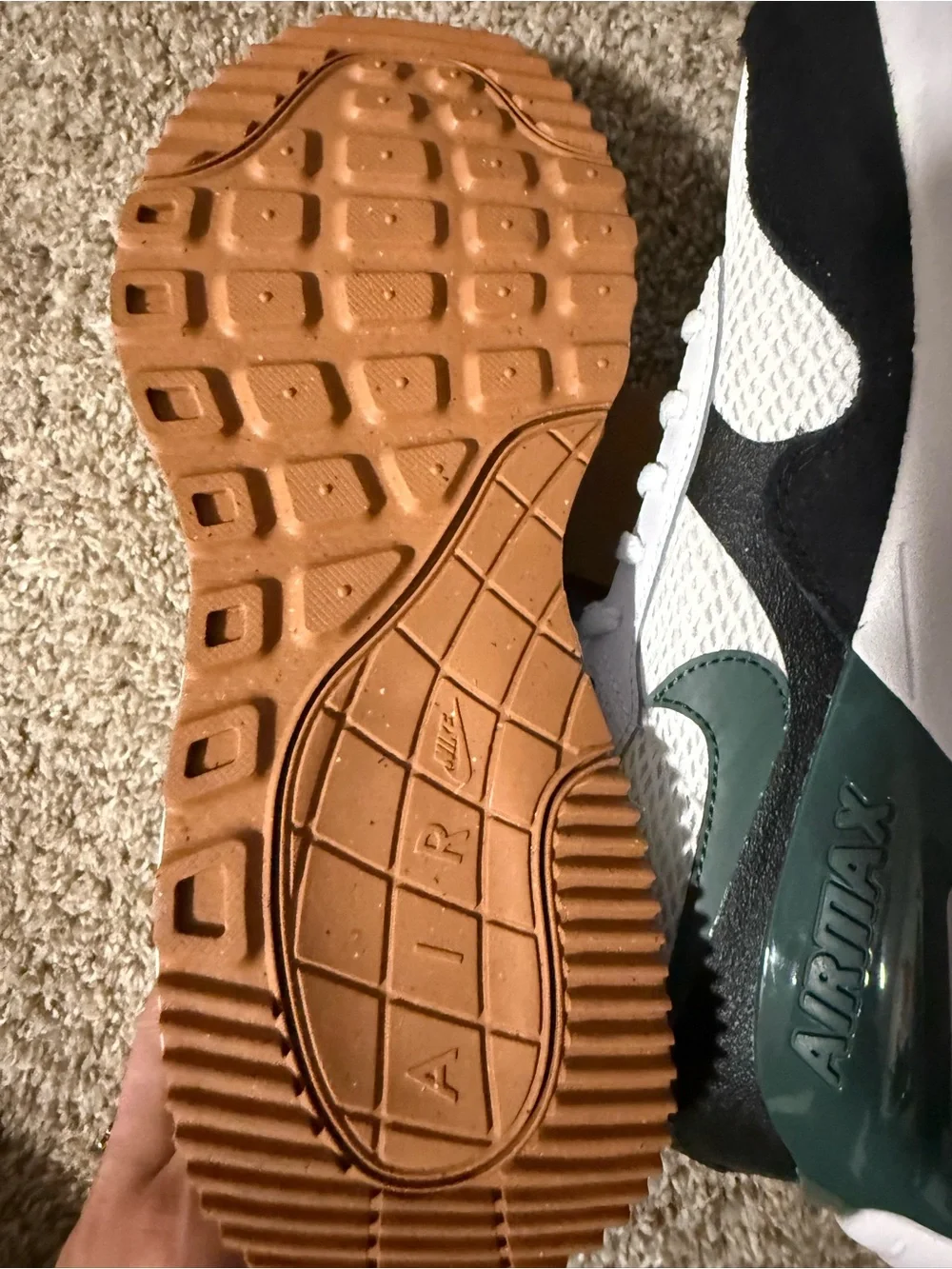 Nike Kids Airmax size 6Y
